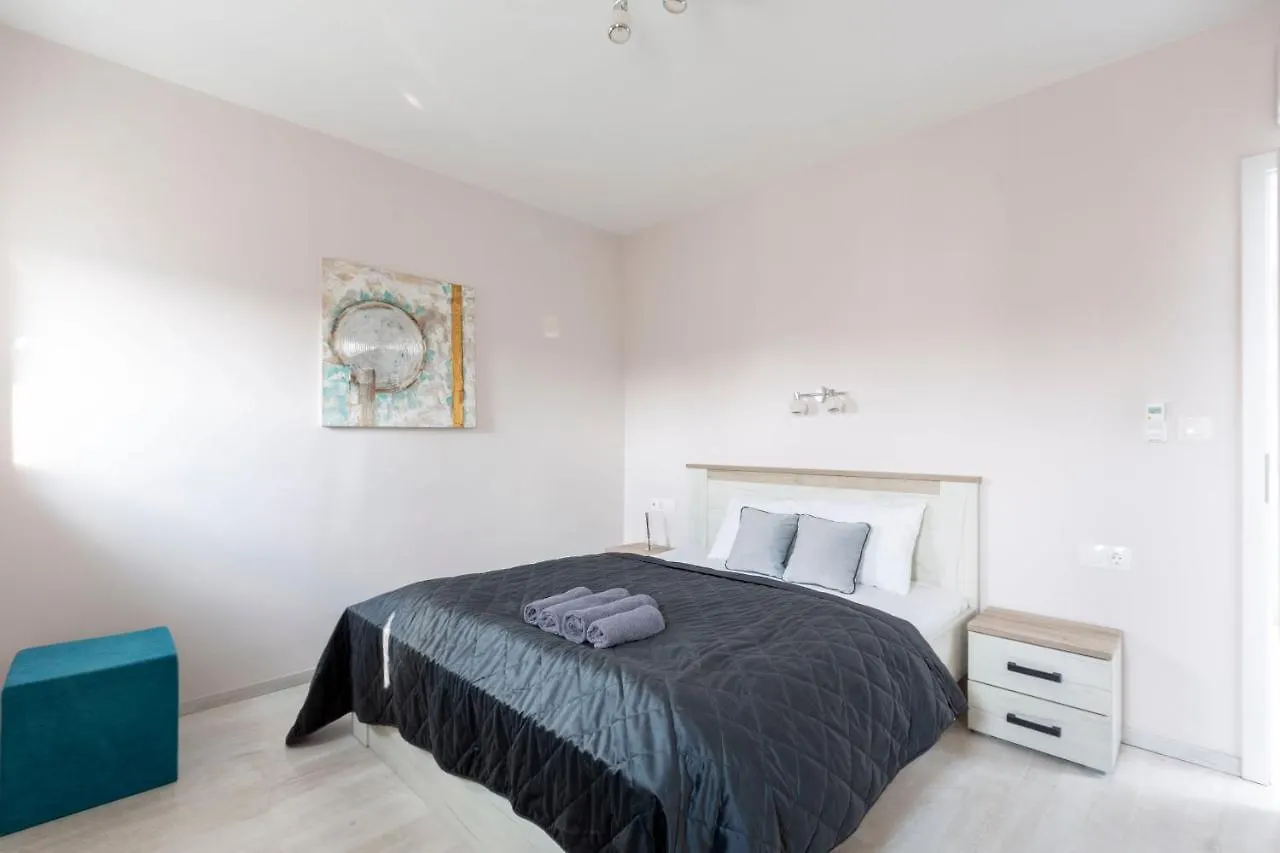 Luxurious Karoly Apartment In The Heart Of Budapešť